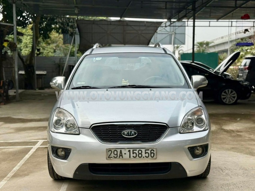 Kia Carens SXAT 2011